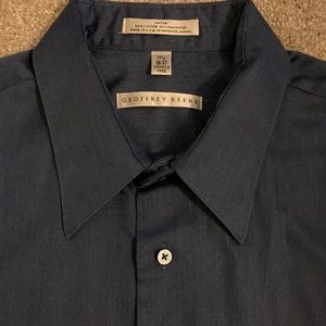 XL Men’s Navy sateen Geoffrey Beene Long sleeved dress shirt WrinkleFree